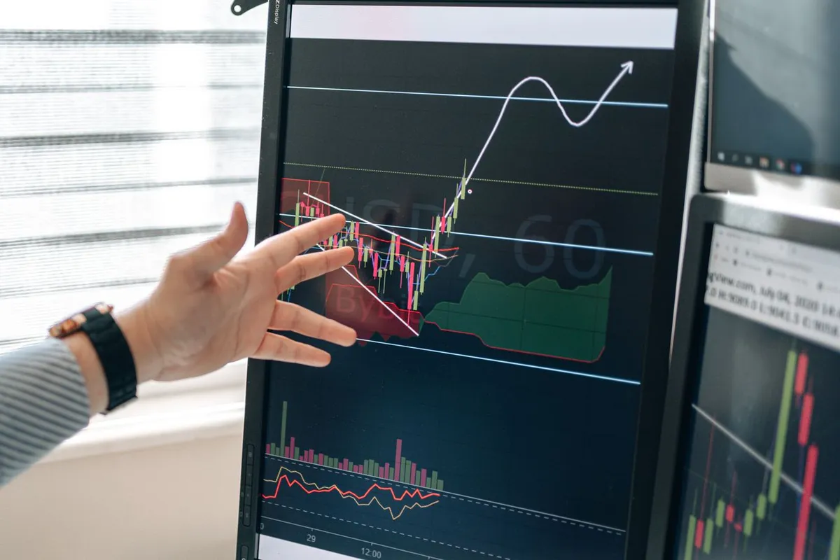 SEO oder SEA: Wann lohnt sich was – und wann beides?