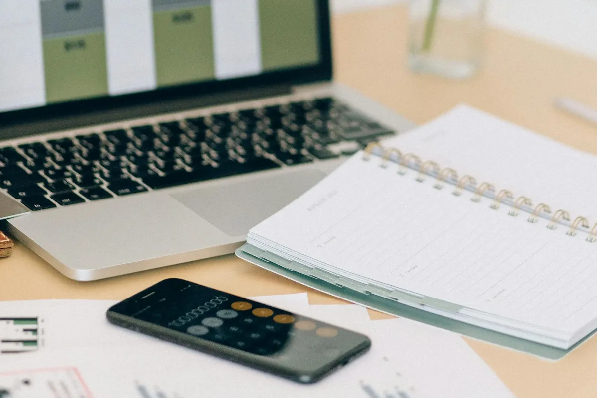 Was kostet eine professionelle Website? Preise, Faktoren und realistische Beispiele